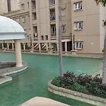 2 Bedroom Apartment Palazzo/Grand Palace By Travelio